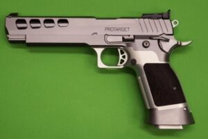 PROARMIS Mod. PROTARGET Lauflänge 6" - Kaliber 9mmLuger - Sportpistole - Holzgriff