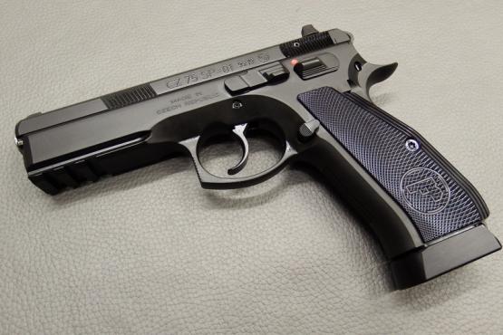 CZ 75 SP-01 Kaliber 9mmLuger Pistole mit Sonderteilen
