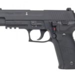 SIG Sauer P226 schwarz 4,5mm 16 Schuss Luftpistole