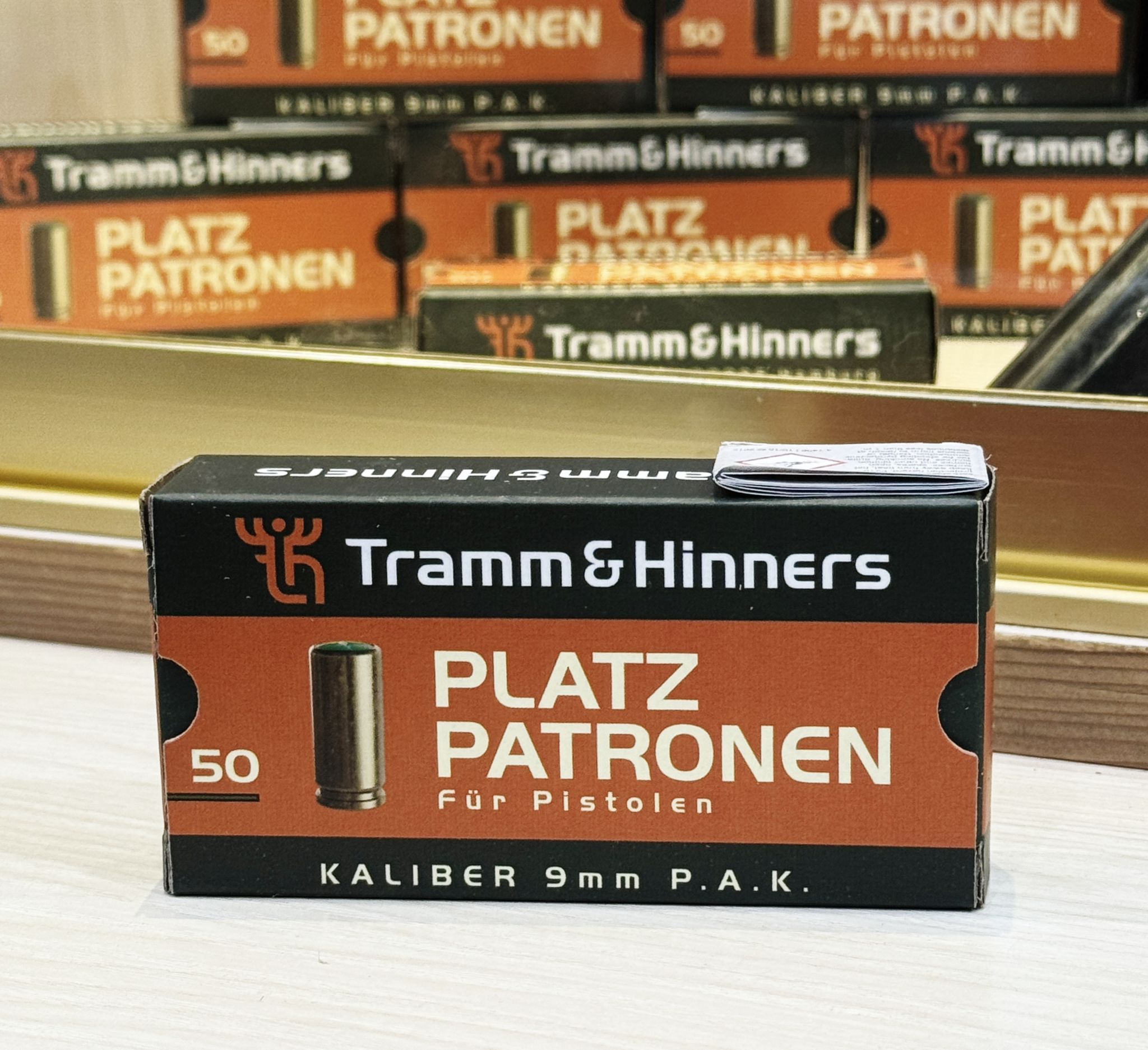 Tramm & Hinners / Umarex – Platzpatronen für Pistolen 9mm P.A.K. (50er) – Messinghülse